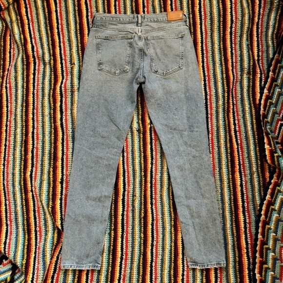 Citizens of Humanity Inga Low Rise Straight Leg Light Wash Lilleth 26 - Picture 4 of 6